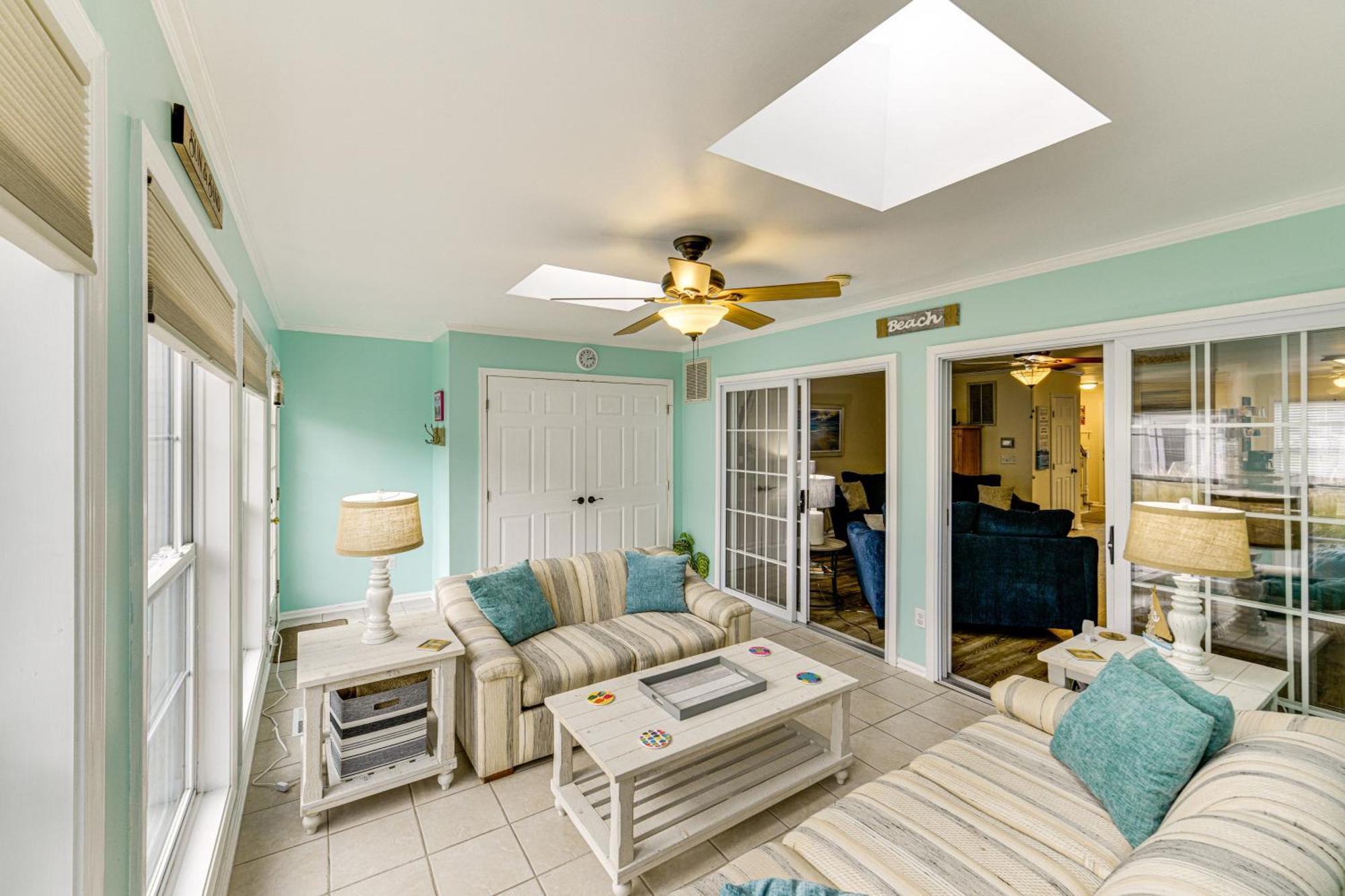 Luxe Updated Resort Escape Less Than 2 Mi To Rehoboth Beach Eksteriør bilde